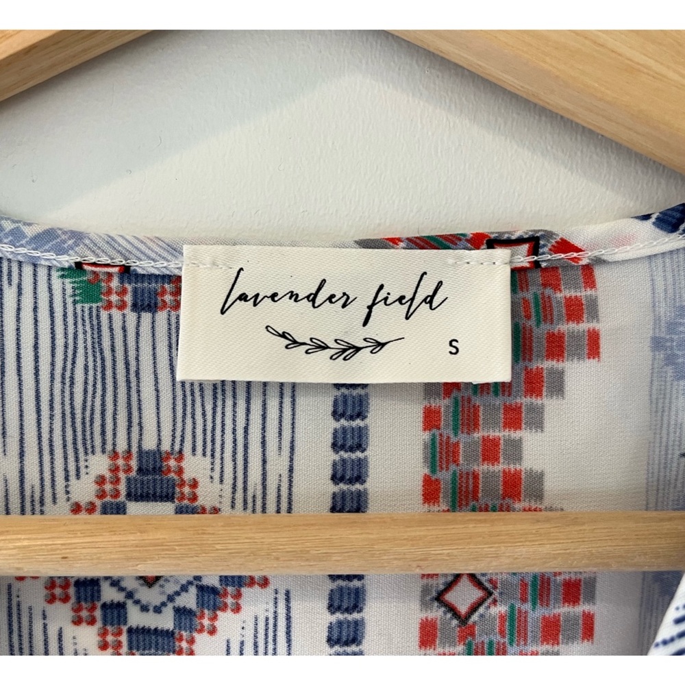 Lavender Field Geometric Pattern V Neck Flounce S… - image 2